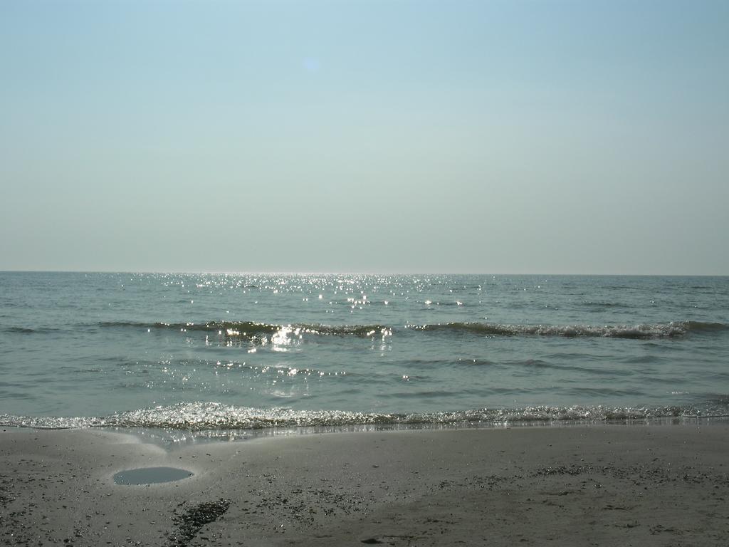 Villa Apartments By The Sea เลียปาญา ภายนอก รูปภาพ
